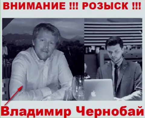 Владимир Чернобай (слева) и актер (справа), который выдает себя за владельца преступной форекс брокерской компании ТелеТрейд и ForexOptimum Com